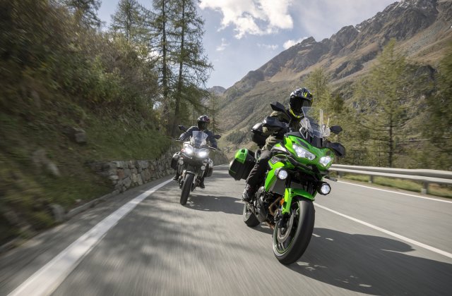 22MY_Versys650_GN1_ACT9-1200x800_150.jpg